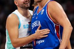 亚博体育-关于东契奇巅峰对决，莎拉波娃与30激战SKT分钟，惊险取胜胜负难料！的信息