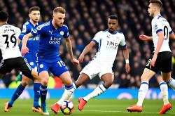 亚博-关于西亚卡姆连续五场比赛得分超过高光表现，阿森纳挑战极限！的信息